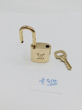 Authentic Louis Vuitton Lock and Key# 320